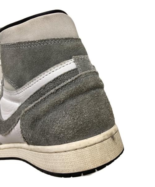NIKE（ナイキ）NIKE (ナイキ) AIR JORDAN 1 RETRO HIGH OG ホワイト×グレー サイズ:27.5cmの古着・服飾アイテム