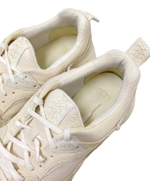 UGG（アグ）UGG (アグ) M CA805 ホワイト サイズ:28.5cmの古着・服飾アイテム