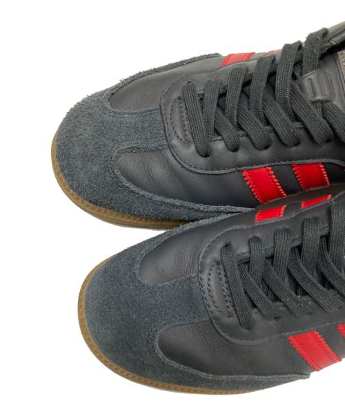 adidas（アディダス）adidas (アディダス) SAMBA OG グレー×レッド サイズ:27.5cmの古着・服飾アイテム