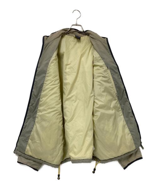 NIKE（ナイキ）NIKE (ナイキ) PRIMALOFT 素材切替中綿ジャケット ベージュ サイズ:Lの古着・服飾アイテム