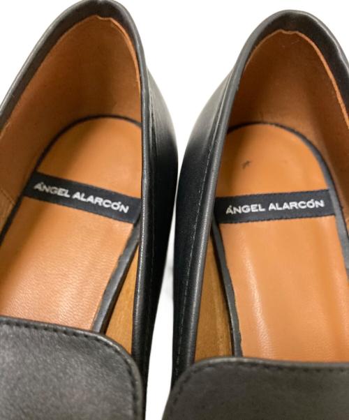 ANGEL ALARCON（アンヘル アラルコン）ANGEL ALARCON (アンヘル アラルコン) スクエアトウローファー ブラック サイズ:38の古着・服飾アイテム