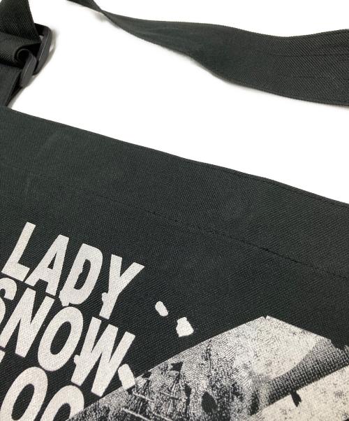 s'yte（サイト）s'yte (サイト) KAZUO KAMIMURA (カズオ カミムラ) LADY SNOWBLOOD DOUBLE-SIDED PRINT TOTE BAG ブラック サイズ:下記参照の古着・服飾アイテム