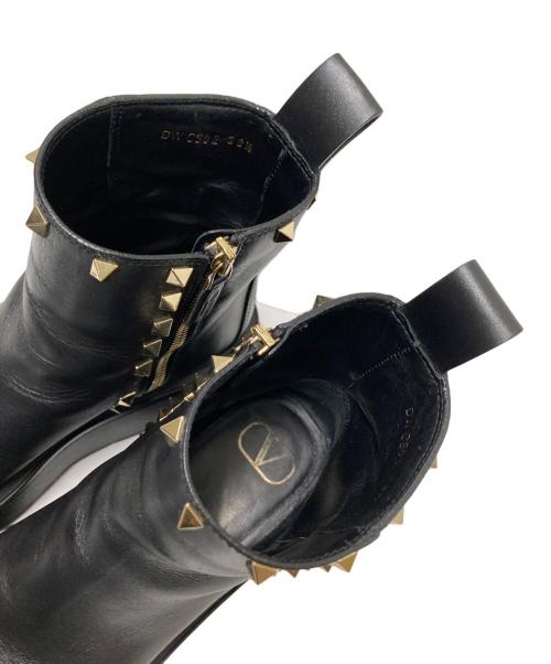 VALENTINO（ヴァレンティノ）VALENTINO (ヴァレンティノ) ユニークフォーム ロックスタッズブーツ ブラック サイズ:38 1/2の古着・服飾アイテム