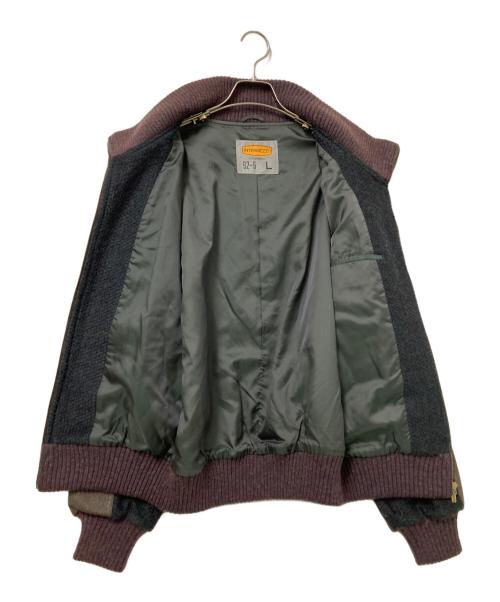 INTERMEZZO（インターメッツォ）INTERMEZZO (インターメッツォ) ニットジャケット グリーン×パープル サイズ: Lの古着・服飾アイテム
