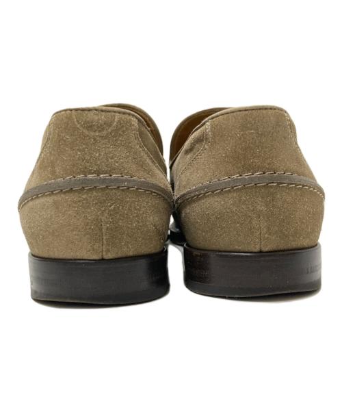 JIMMY CHOO（ジミーチュウ）JIMMY CHOO (ジミーチュウ) タッセルローファー ベージュ サイズ:42の古着・服飾アイテム