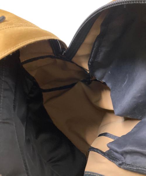 CarHartt（カーハート）CarHartt (カーハート) バックパック ベージュ サイズ:下記参照の古着・服飾アイテム