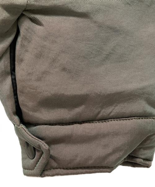 WILLY CHAVARRIA（ウィリーチャバリア）WILLY CHAVARRIA (ウィリーチャバリア) パデットジャケット ベージュ サイズ:Mの古着・服飾アイテム