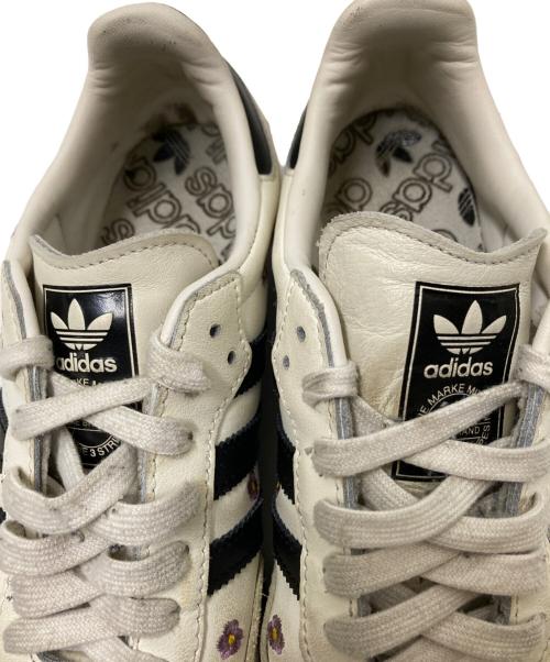 adidas（アディダス）adidas (アディダス) Samba OG 花柄刺繍 ブラック×ホワイト サイズ:24.0㎝の古着・服飾アイテム