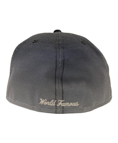 New Era（ニューエラ）New Era (ニューエラ) SUPREME (シュプリーム) Gradient Box Logoキャップ ブラック×グレー サイズ:下記参照の古着・服飾アイテム
