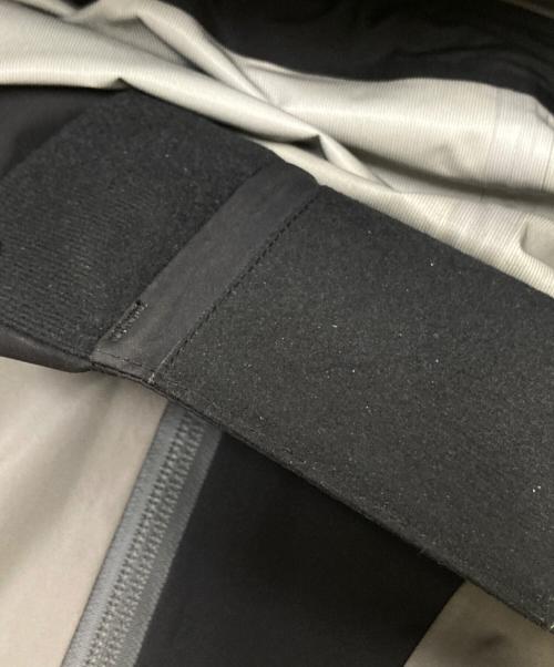 Karrimor（カリマー）Karrimor (カリマー) ゴアテックス パフォーマンス レイン ジャケット グレー×ブラック サイズ:Lの古着・服飾アイテム