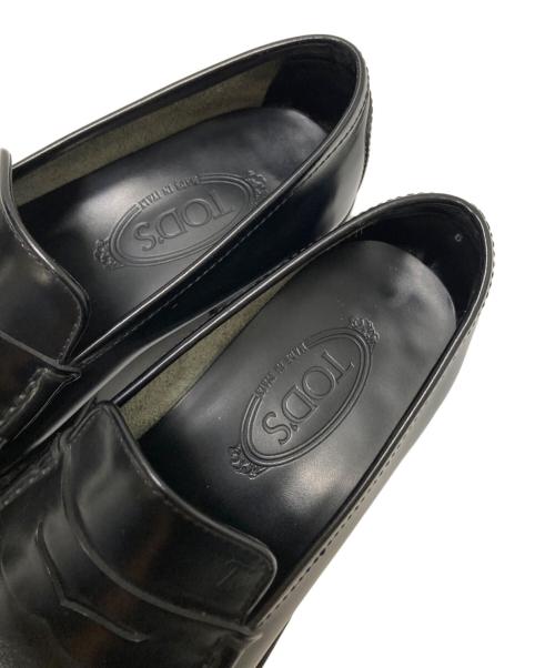 TOD'S（トッズ）TOD'S (トッズ) コインローファー ブラック サイズ:6の古着・服飾アイテム