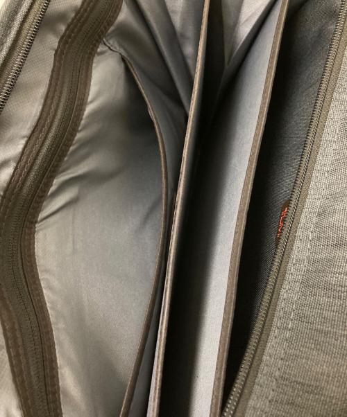 TUMI（トゥミ）TUMI (トゥミ) ALPHA2 ビジネスバッグ グレー サイズ:下記参照の古着・服飾アイテム