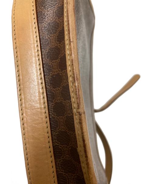 CELINE（セリーヌ）CELINE (セリーヌ) マカダムフラップショルダーバッグ ベージュ×ブラウン サイズ:下記参照の古着・服飾アイテム