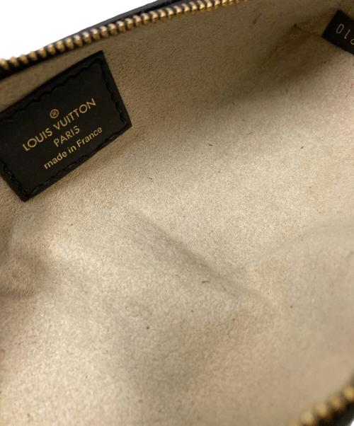 LOUIS VUITTON（ルイ ヴィトン）LOUIS VUITTON (ルイ ヴィトン) ペンケース ホワイト×レッド サイズ:下記参照の古着・服飾アイテム