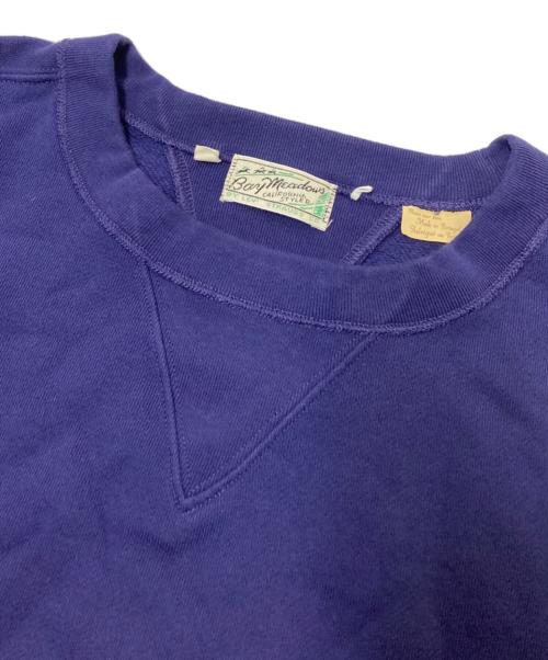 LEVI'S VINTAGE CLOTHING（リーバイス ビンテージ クロージング）LEVI'S VINTAGE CLOTHING (リーバイス ビンテージ クロージング) BAY MEADOWS SWEAT SHIRT パープル サイズ:XLの古着・服飾アイテム
