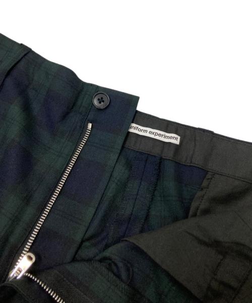 uniform experiment（ユニフォームエクスペリメント）uniform experiment (ユニフォームエクスペリメント) STRETCH WOOL SIDE POCKET TAPERED PANTS ブラック×グリーン サイズ:4の古着・服飾アイテム