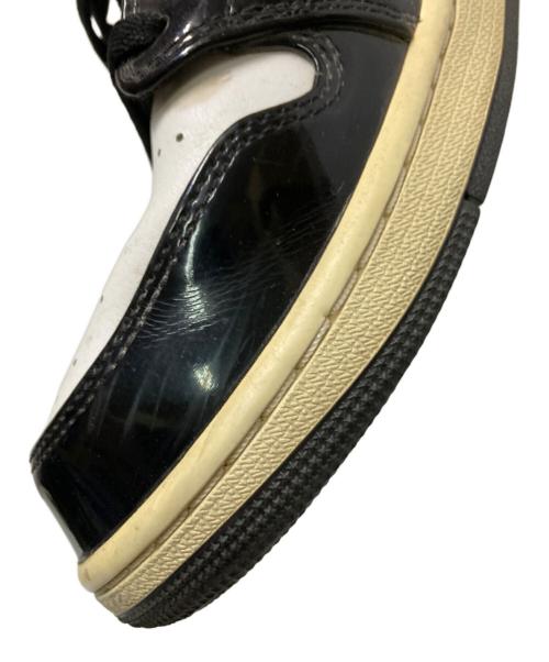 NIKE（ナイキ）NIKE (ナイキ) AIR JORDAN 1 MID ブラック×ホワイト サイズ:29.0cmの古着・服飾アイテム