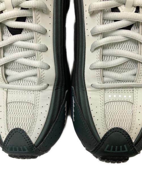 NIKE（ナイキ）NIKE (ナイキ) スニーカー ホワイト×ブラック サイズ:25.0cmの古着・服飾アイテム