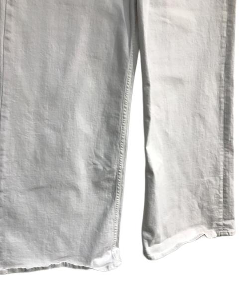 L'appartement（アパルトモン）L'appartement (アパルトモン) ワイドデニムパンツ　ホワイト　	ASKKNY ホワイト サイズ:31の古着・服飾アイテム