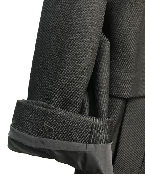 HEVO（イーヴォ）HEVO (イーヴォ) 比翼シングルコート　3205-MONT798 ブラック サイズ:48の古着・服飾アイテム