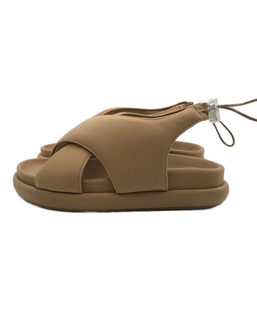 GIABORGHINI（ジアボルギーニ）GIABORGHINI (ジアボルギーニ) パデッド サンダル　GIA29　アンクルストラップサンダル ベージュ サイズ:36の古着・服飾アイテム