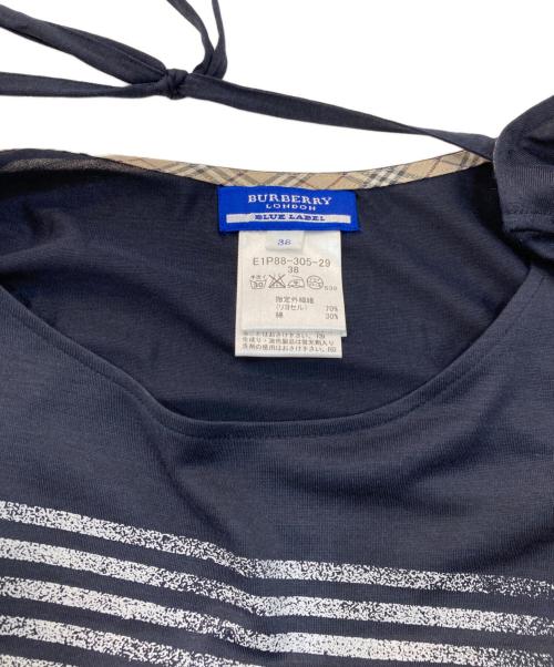 BURBERRY BLUE LABEL（バーバリーロンドンブルーレーベル）BURBERRY BLUE LABEL (バーバリーロンドンブルーレーベル) ノースリーブカットソー ネイビー サイズ:38の古着・服飾アイテム