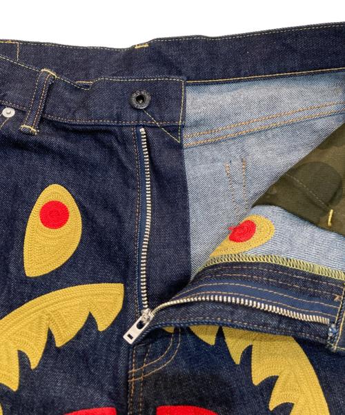 A BATHING APE（ア ベイシング エイプ）A BATHING APE (ア ベイシング エイプ) Shark Denim Shorts　001DSK301002M　シャークデニムショーツ インディゴ サイズ:2XLの古着・服飾アイテム