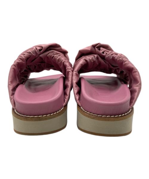 GANNI（ガニー）GANNI (ガニー) Low Flatform Ruched Sandal ピンク サイズ:SIZE38の古着・服飾アイテム