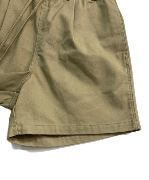 Dickies（ディッキーズ）Dickies (ディッキーズ) MFC STORE (エムエフシーストア) TUCK SHORT WORK PANTS　mfc22s-bt-0006 ベージュ サイズ:Lの古着・服飾アイテム