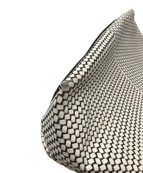 HIROKO HAYASHI（ヒロコ ハヤシ）HIROKO HAYASHI (ヒロコ ハヤシ) オッティカハンドバッグ ホワイト×ブラック サイズ:-の古着・服飾アイテム