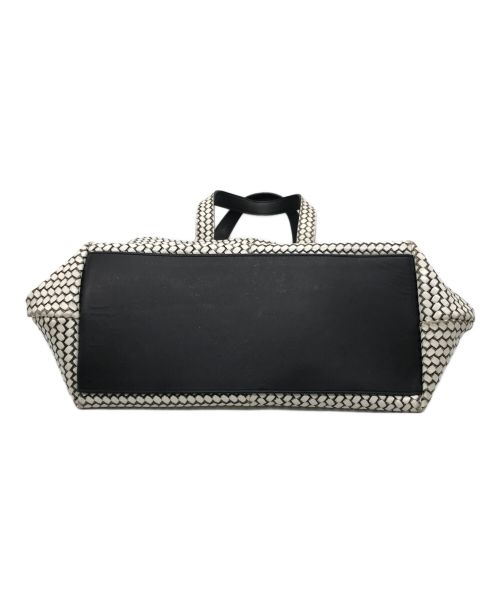 HIROKO HAYASHI（ヒロコ ハヤシ）HIROKO HAYASHI (ヒロコ ハヤシ) オッティカハンドバッグ ホワイト×ブラック サイズ:-の古着・服飾アイテム