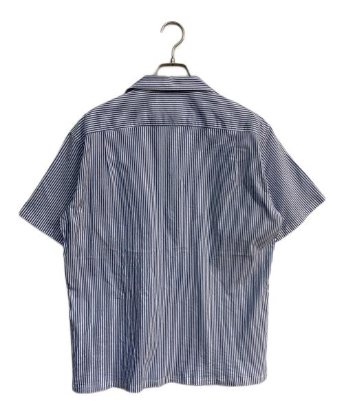 TOGA VIRILIS（トーガ ビリリース）TOGA VIRILIS (トーガ ビリリース) エンブロイダリー ショートスリーブシャツ 	TV31-FJ315 ブルー サイズ:46の古着・服飾アイテム