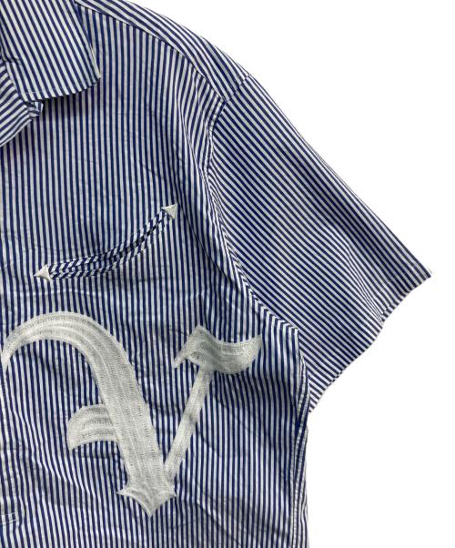 TOGA VIRILIS（トーガ ビリリース）TOGA VIRILIS (トーガ ビリリース) エンブロイダリー ショートスリーブシャツ 	TV31-FJ315 ブルー サイズ:46の古着・服飾アイテム