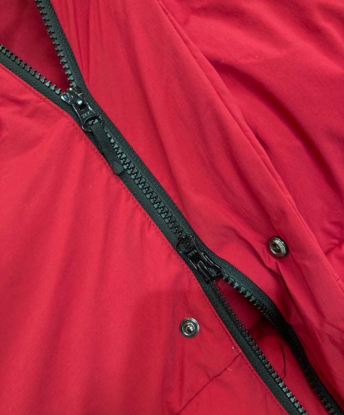 GOLDWIN（ゴールドウイン）GOLDWIN (ゴールドウイン) B-SHOP (ビショップ) 光電子ダウンジャケット　GORE-TEX WINDSTOPPER　GO11848PB レッド サイズ:Mの古着・服飾アイテム