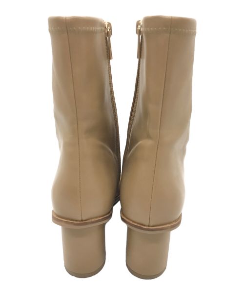 Le Talon（ル タロン）Le Talon (ル タロン) 6cmオブリークフィットショートブーツ ベージュ サイズ:Mの古着・服飾アイテム