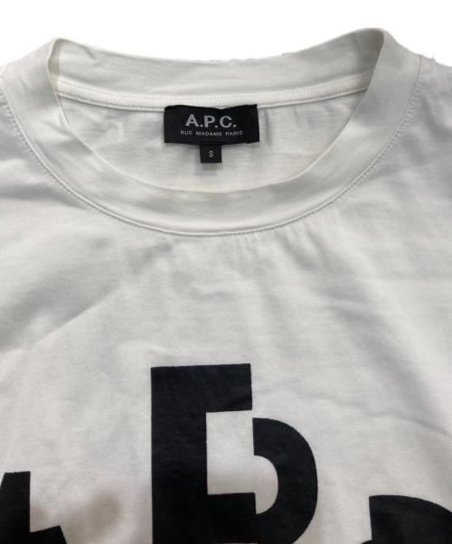 A.P.C.（アーペーセー）A.P.C. (アーペーセー) EDIFICE (エディフィス) 別注 DECALE プリント Tシャツ　24235-1-93721 ホワイト サイズ:Sの古着・服飾アイテム