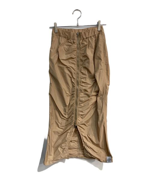 emmi atelier（エミアトリエ）emmi atelier (エミアトリエ) eco ewcフロントダブルジップスカート　13WFS244016 ベージュの古着・服飾アイテム