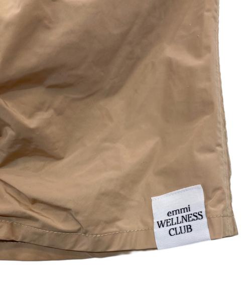 emmi atelier（エミアトリエ）emmi atelier (エミアトリエ) eco ewcフロントダブルジップスカート　13WFS244016 ベージュの古着・服飾アイテム