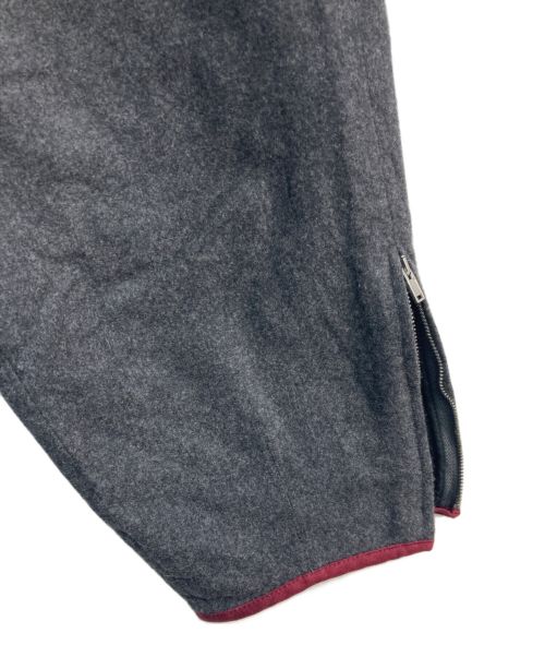 GUCCI（グッチ）GUCCI (グッチ) 裾ジップウールパンツ　488473 グレー サイズ:50の古着・服飾アイテム