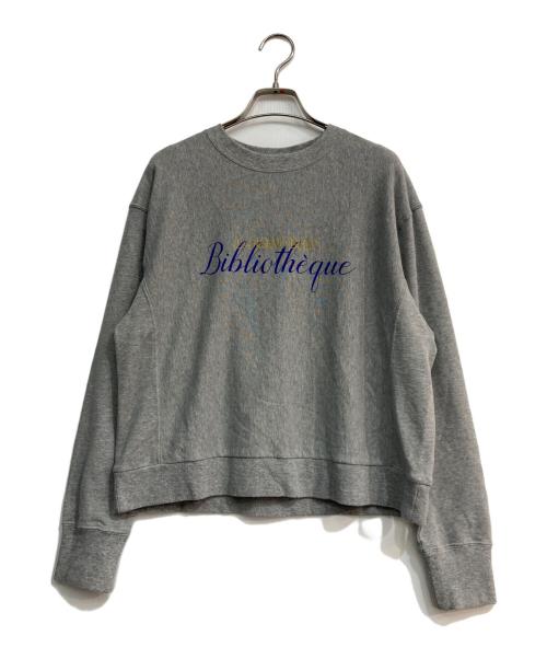 HUMAN WOMAN（ヒューマンウーマン）HUMAN WOMAN (ヒューマンウーマン) ミニ裏毛Preppyロゴトレーナー グレー サイズ:Mの古着・服飾アイテム