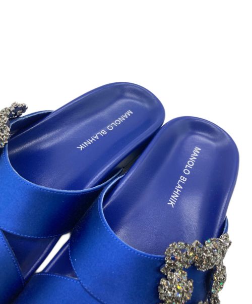 Manolo Blahnik（マノロブラニク）Manolo Blahnik (マノロブラニク) CHILANGHI ジュエルバックル サンダル　223-1500-0011 ブルー サイズ:36の古着・服飾アイテム