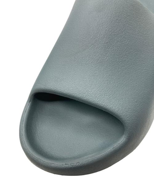 adidas（アディダス）adidas (アディダス) YEEZY SLIDE　ID2349 グレー サイズ:30.5cmの古着・服飾アイテム