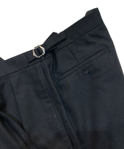 BERNARD ZINS（ベルナール ザンス）BERNARD ZINS (ベルナール ザンス) サイドアジャスターウールスラックス　712/099 ブラック サイズ:FR 44の古着・服飾アイテム