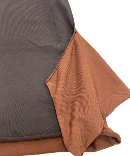 BOTTEGA VENETA（ボッテガベネタ）BOTTEGA VENETA (ボッテガベネタ) バイカラー変形クルーネックプルオーバー 638537　 代理店有 ブラウン サイズ:Sの古着・服飾アイテム