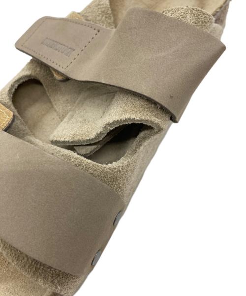 BIRKENSTOCK（ビルケンシュトック）BIRKENSTOCK (ビルケンシュトック) UJI ストラップサンダル ベージュ サイズ:27の古着・服飾アイテム