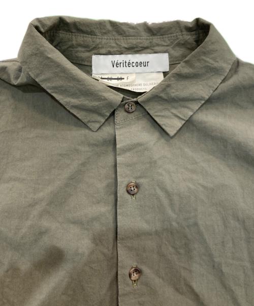 Veritecoeur（ヴェリテクール）Veritecoeur (ヴェリテクール) ボックスタックワンピース　VC-1694 カーキ サイズ:Freeの古着・服飾アイテム