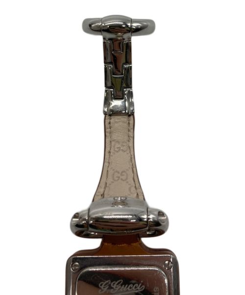 GUCCI（グッチ）GUCCI (グッチ) スクエア型 リストウォッチ　1921コレクション　130.5の古着・服飾アイテム