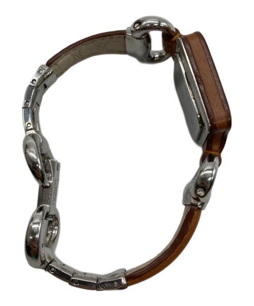 GUCCI（グッチ）GUCCI (グッチ) スクエア型 リストウォッチ　1921コレクション　130.5の古着・服飾アイテム