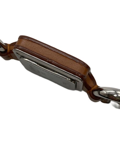 GUCCI（グッチ）GUCCI (グッチ) スクエア型 リストウォッチ　1921コレクション　130.5の古着・服飾アイテム