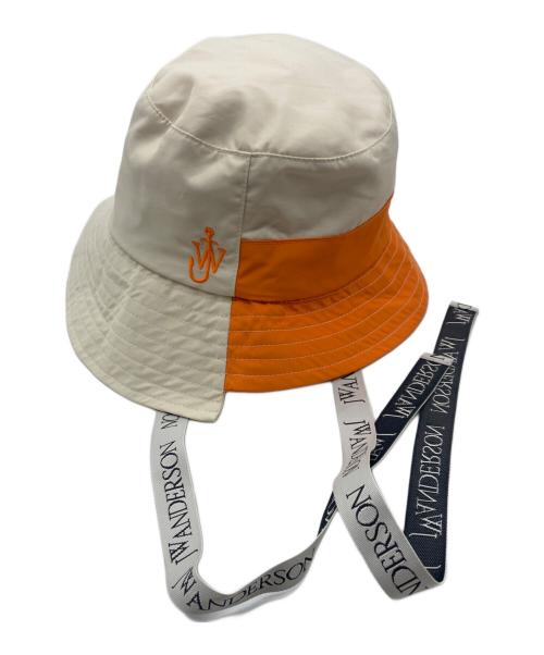 J.W.ANDERSON（ジェイダブリューアンダーソン）J.W.ANDERSON (ジェイダブリューアンダーソン) バイカラーハット ホワイト×オレンジの古着・服飾アイテム
